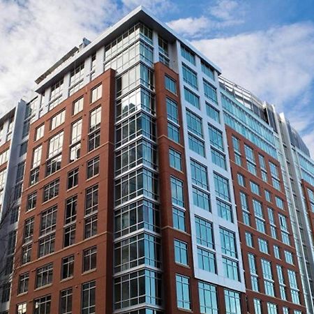 National At Reston Town Center Apartment Bagian luar foto